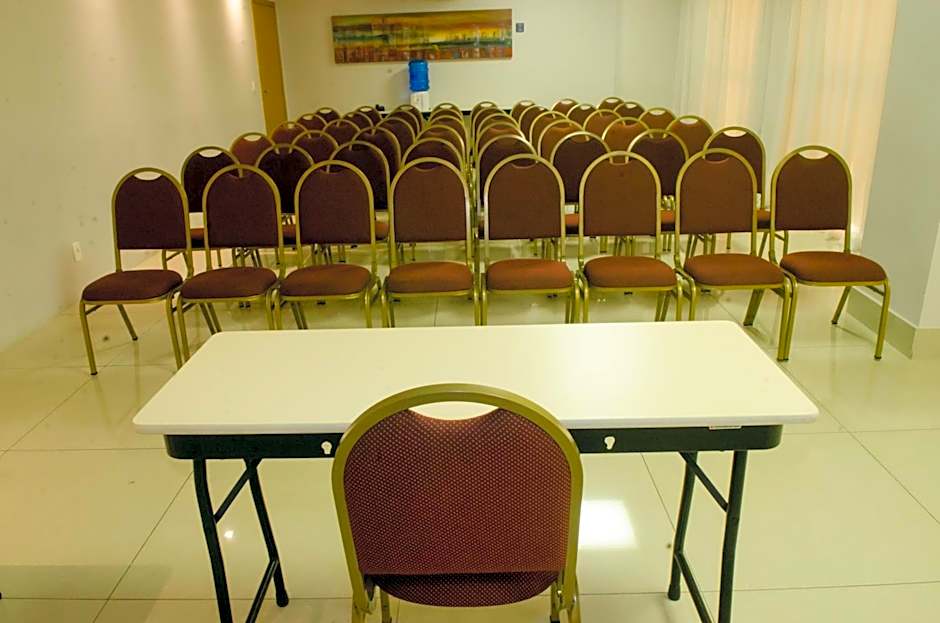 Hotel Beaga Convention Expominas by MHB