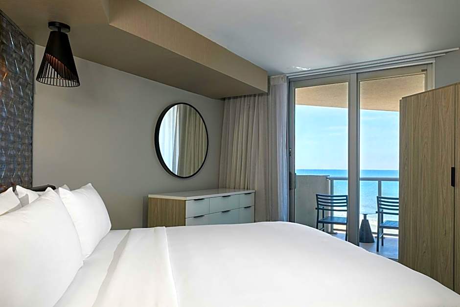 Renaissance Daytona Beach Oceanfront Hotel