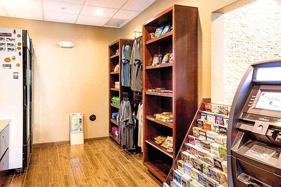 Comfort Inn & Suites Niagara Falls Blvd USA