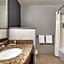 Courtyard by Marriott Johnson City
