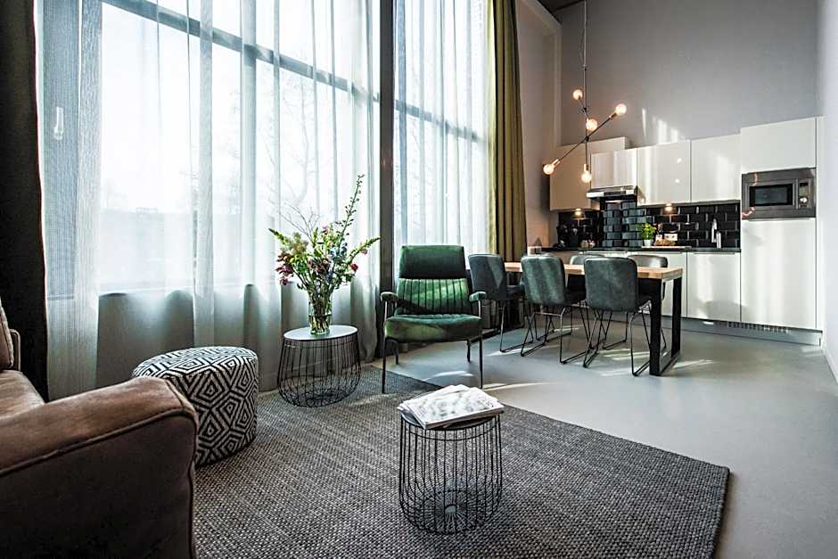 YAYS Amsterdam East by Numa