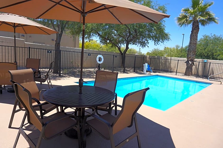 Super 8 by Wyndham Casa Grande