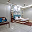 Hotel Leela Grande