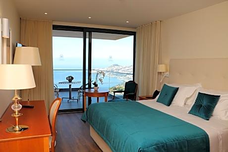 Superior Room with Bay View