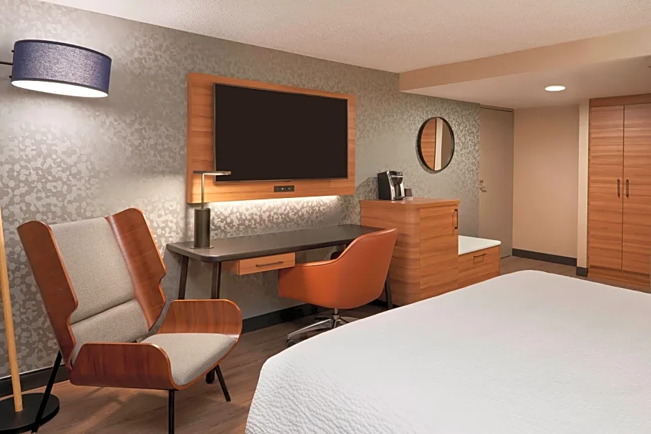 Fairfield by Marriott Montreal Downtown