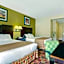 Days Inn & Suites by Wyndham Ridgeland