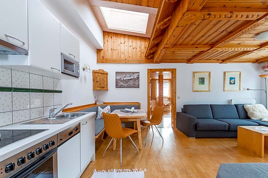 Landhaus & Ferienwohnungen Bergrast