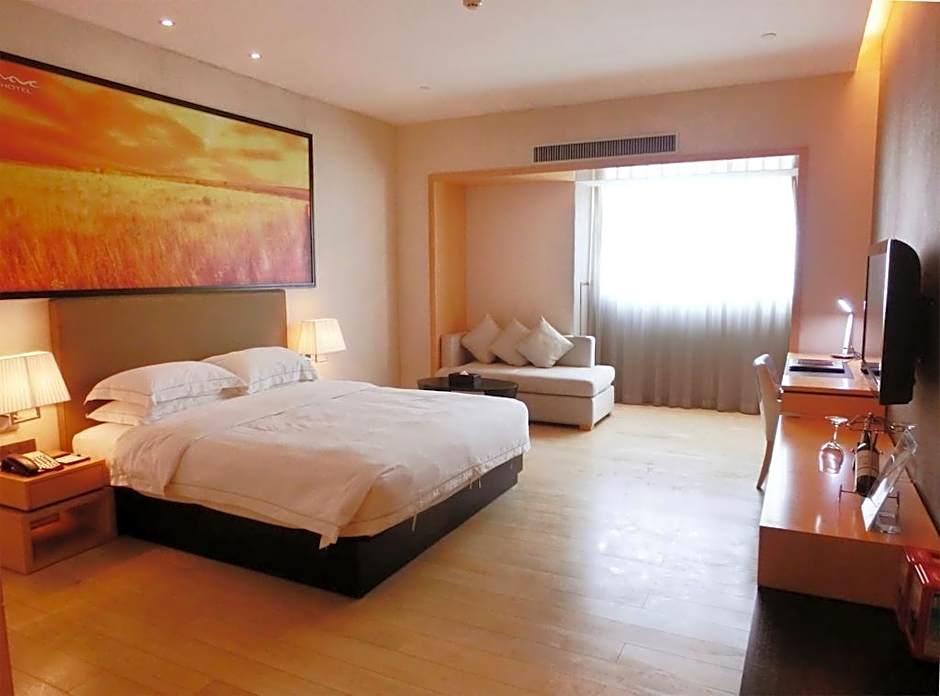 J Hotel