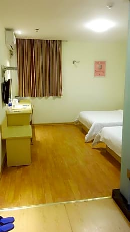 Select Twin Room