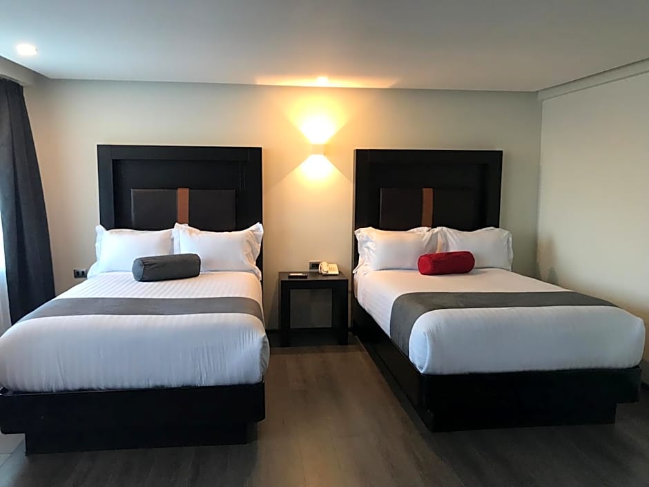 Best Western Plus Metepec & Suites