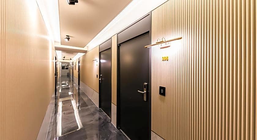 Browndot Hotel Sasang Renecite