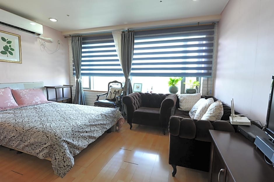 Hongdae Guesthouse