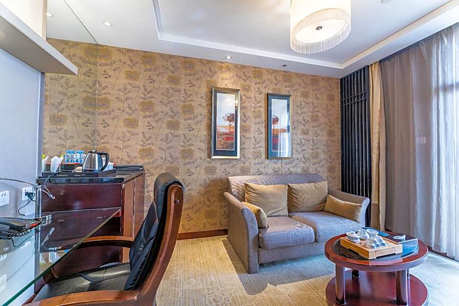 XinHua JianGuo Hotel