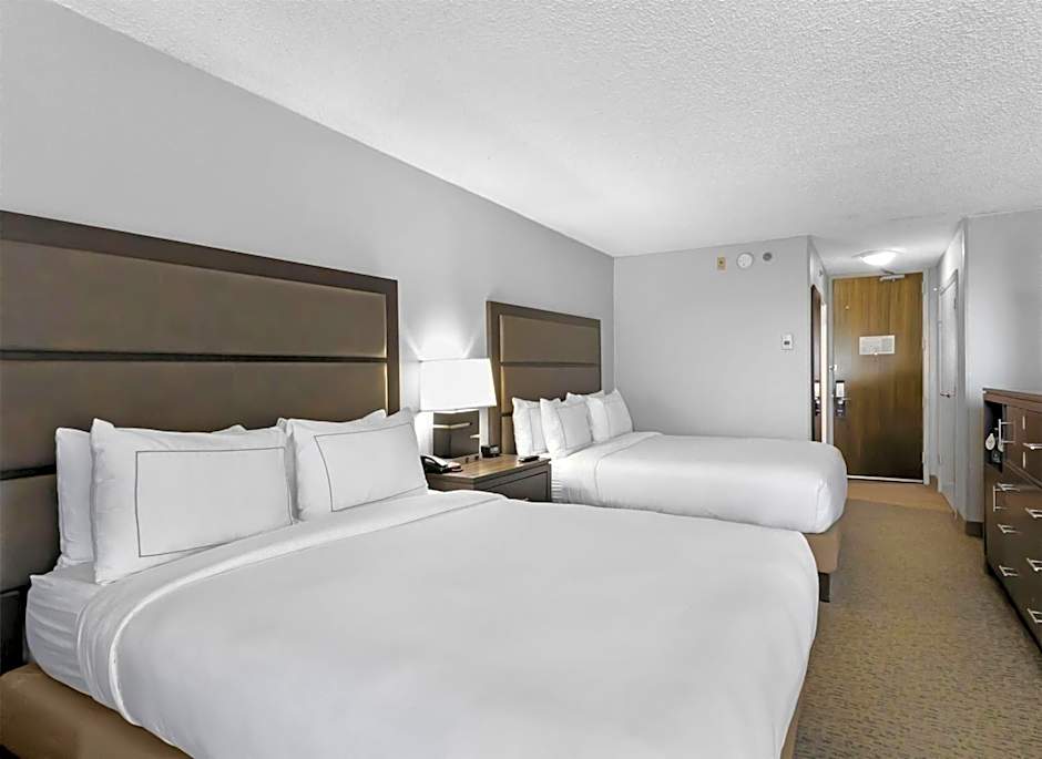 DoubleTree Hilton Hotel Exec Meeting Center Palm Beach Gardens