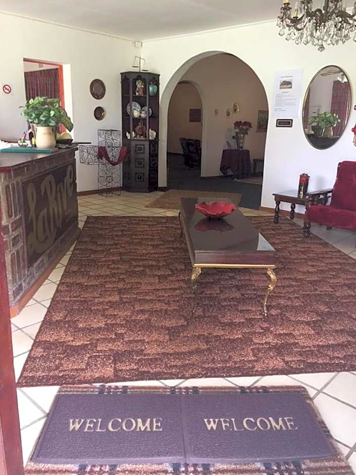 La Rive Waterberg Accommodation