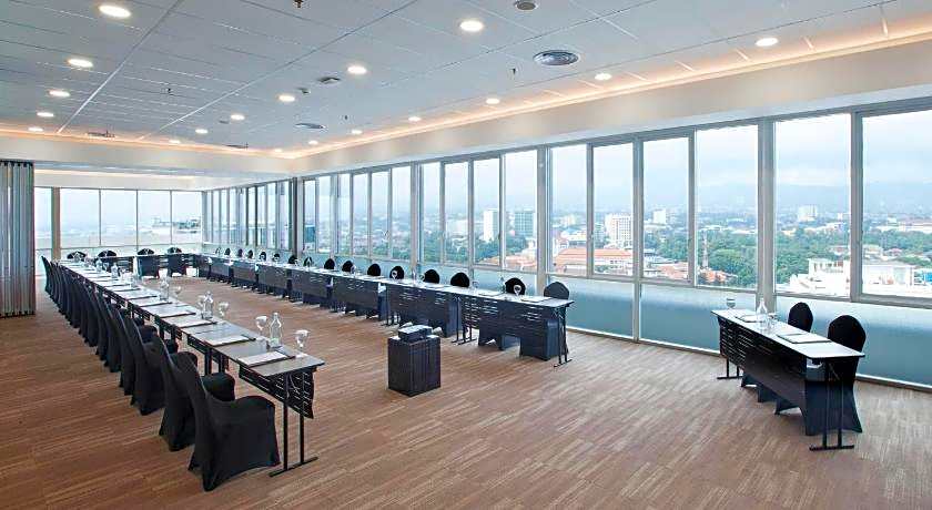 Crowne Plaza Bandung By IHG