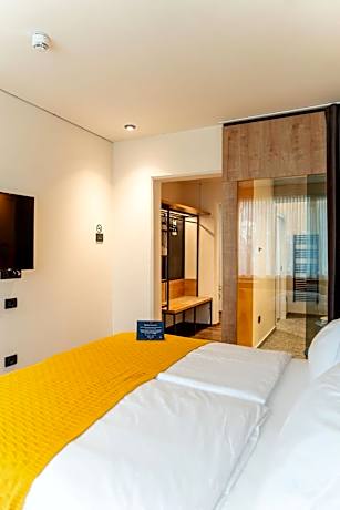 Double or Twin Room - Disability Access