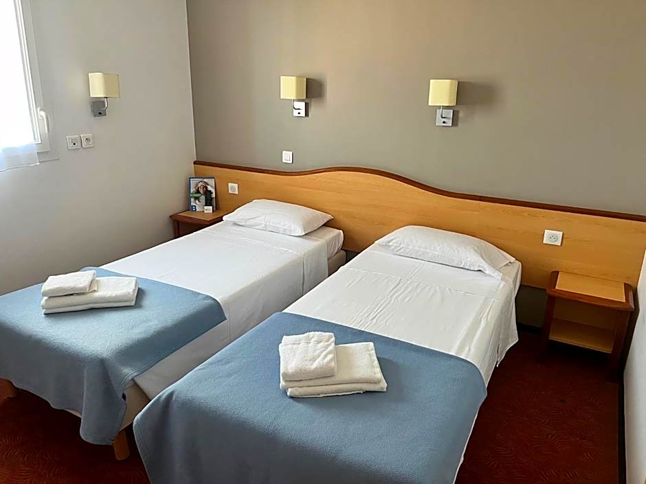 Brit Hotel Confort Montauban