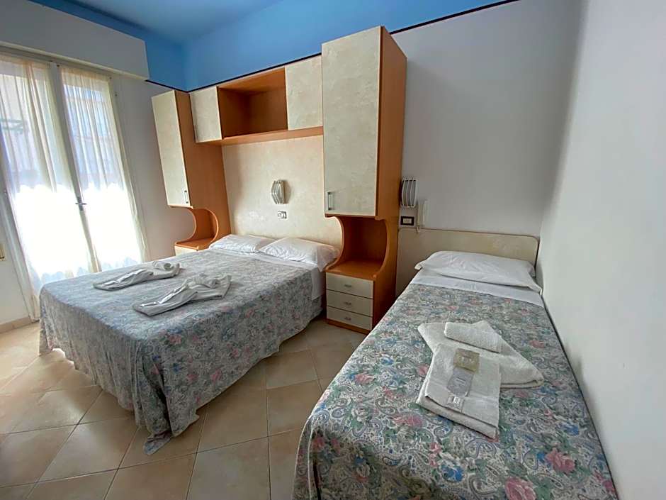 Hotel Nanni Garnì