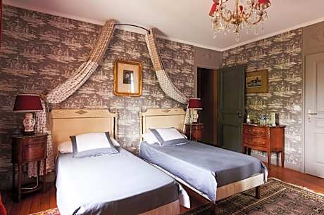 Twin or Comfort Double Room