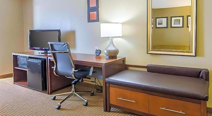 Comfort Suites Wytheville near Conference Center