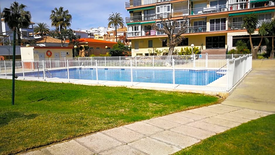 Benalmadena ,apartamento-Estudio primera Línea de Playa