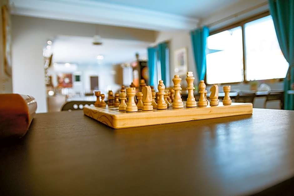 Gregory Comfort Hotel