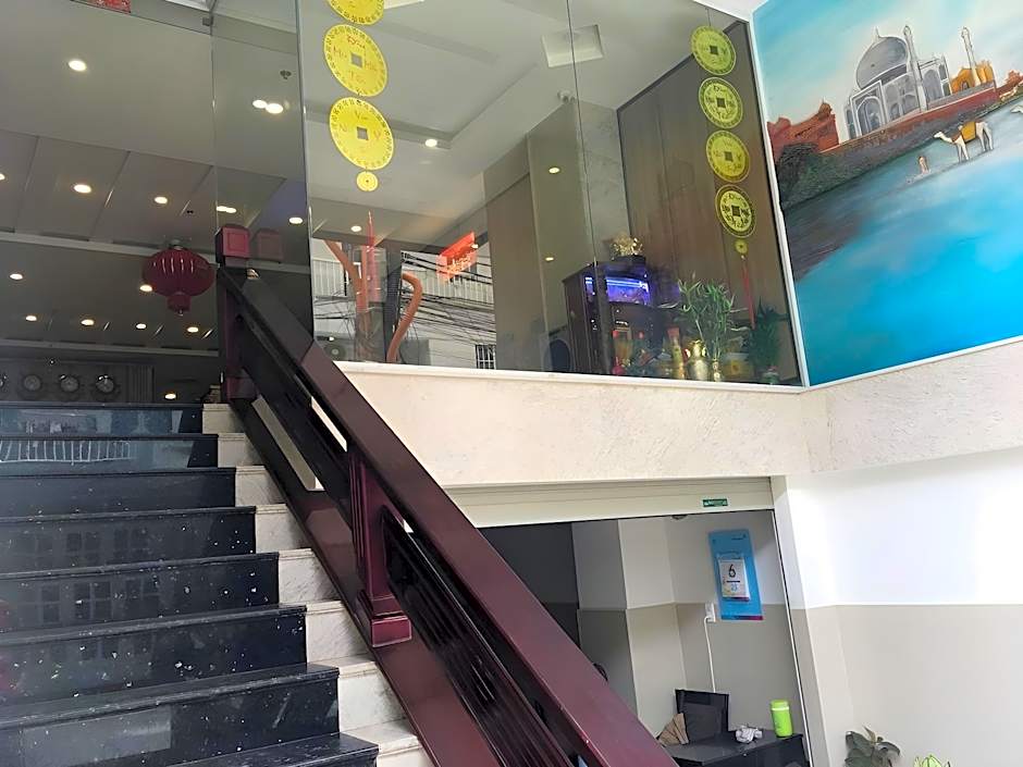 Dubai Nha Trang Hotel