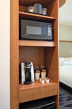 King Suite with Sofa Bed - Hearing Accessible