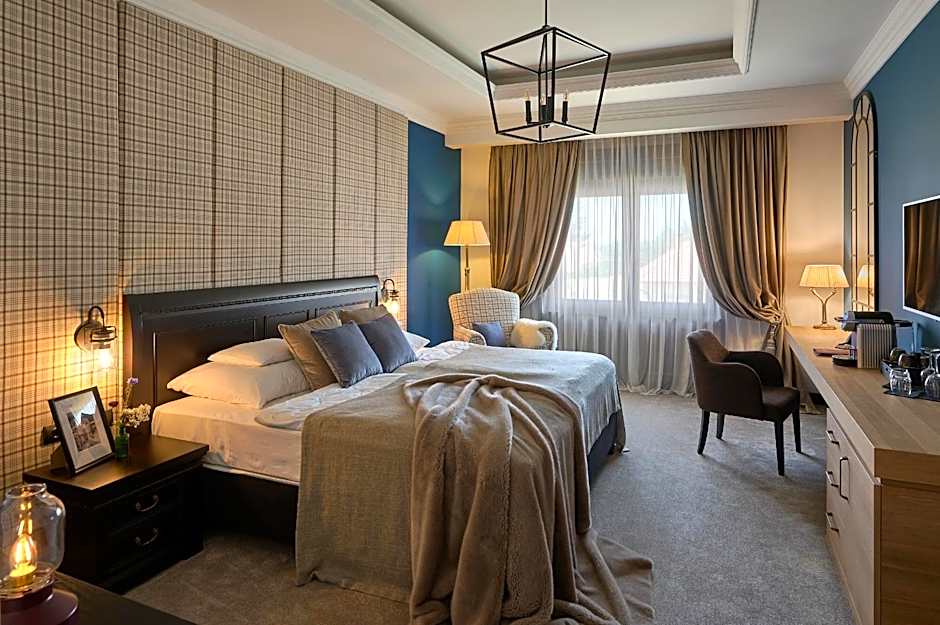 Photo 1 of 4 of Superior 1 Double Bed or 2 Beds