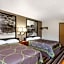 Super 8 by Wyndham Richlands/Claypool Hill Area