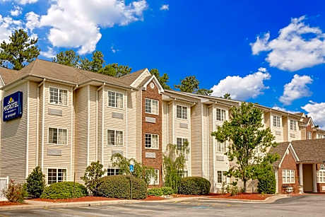 Microtel Inn & Suites by Wyndham Augusta Riverwatch