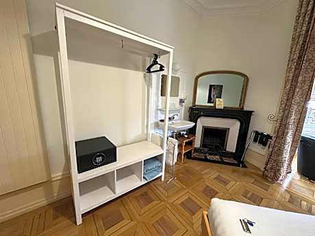 Double Room with Private External Bathroom