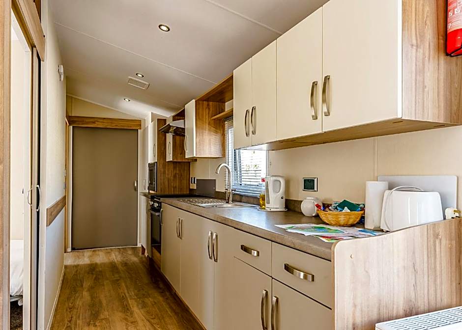 Riverside Holiday Village