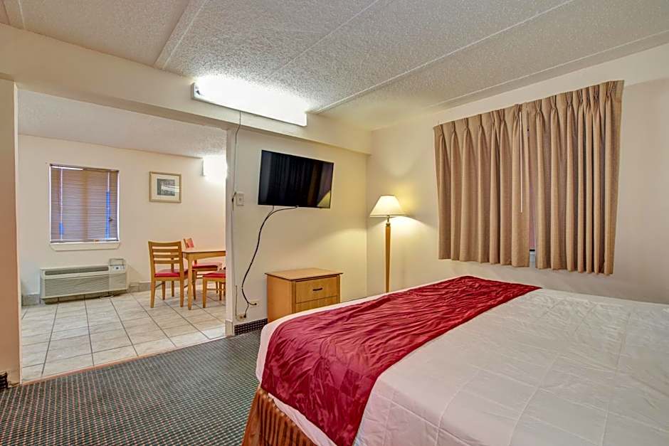 Americas Best Value Inn - Laredo