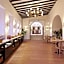 Hospes Palacio De Arenales & Spa