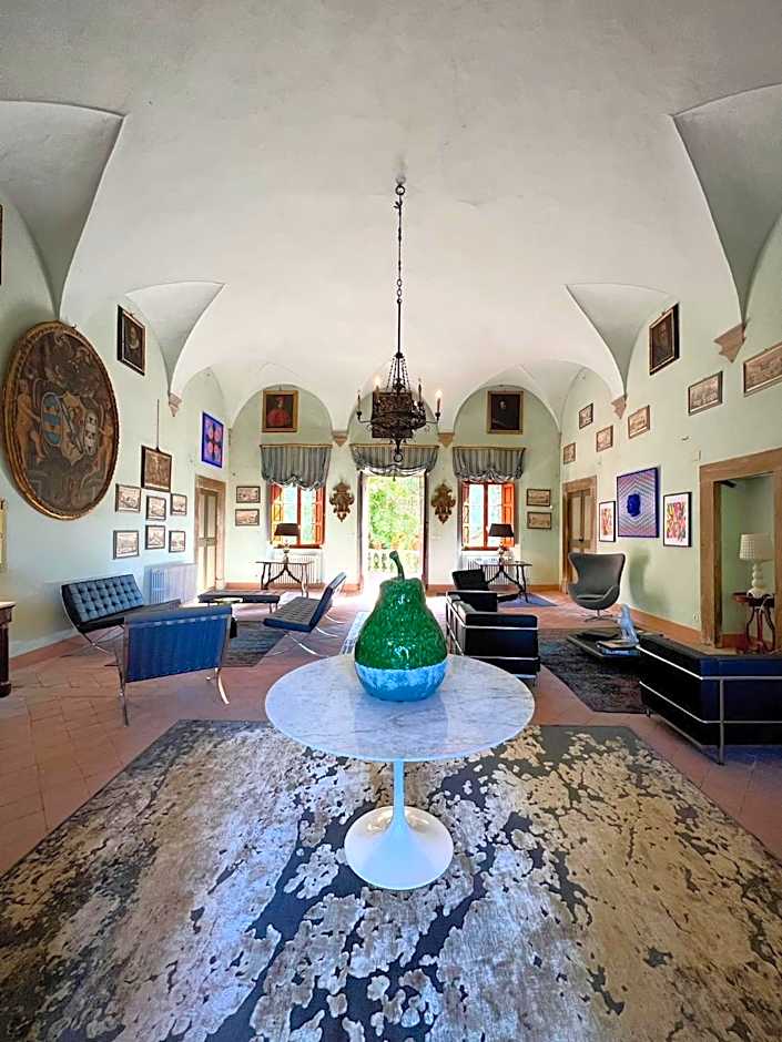 Villa Sardi Small Luxury boutique Hotel