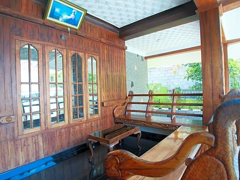 El - Paradiso Home Stay