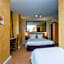 Hôtel Bosquet Pau Centre - Self Check In Budget Hotel