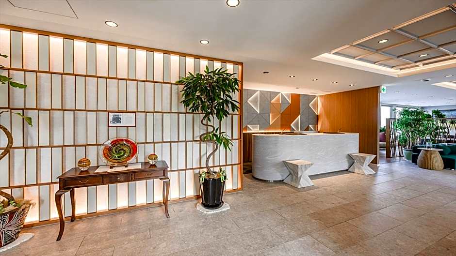 THE GRAND HOTEL GINOWAN