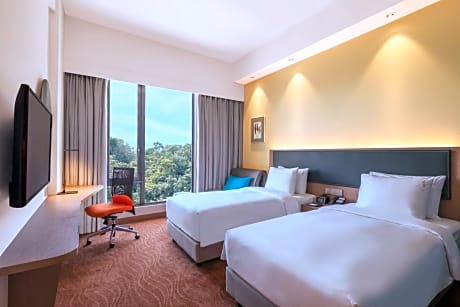Twin Room with Sofa Bed - Non-Smoking