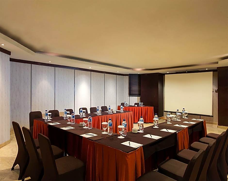 Hotel Santika Premiere Semarang