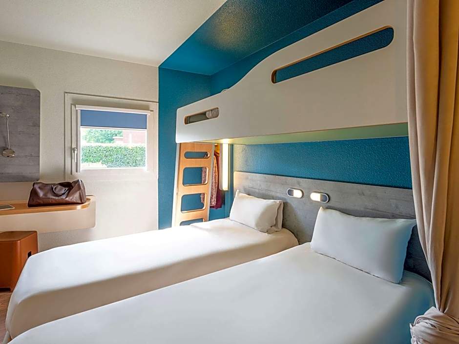 Photo 1 of 49 of Ibis budget Rouen Petit Quevilly