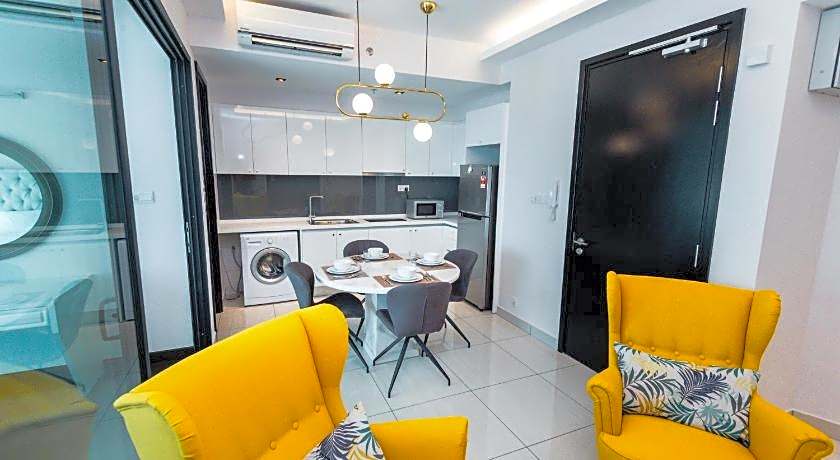 Stay @ Almas Puteri Harbour