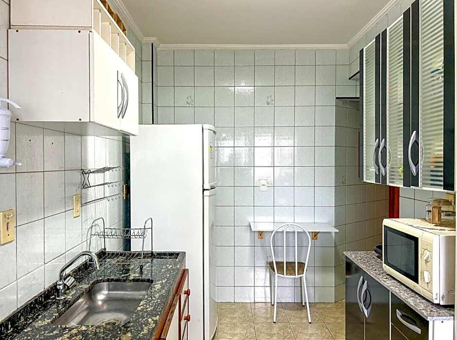 Excelente apto a 170m da Praia da Aviacao SP