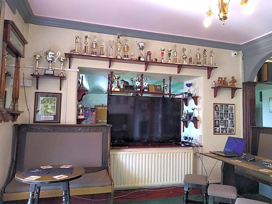 Glendower Hotel