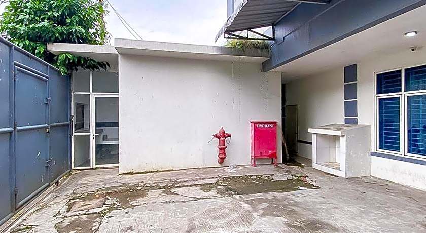 Hotel O Finest House Near Amplas Bus Terminal