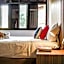 Carnarvon Antique Loft