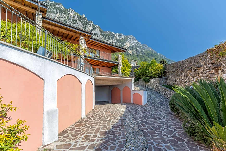 Residence Borgo Dei Limoni - Appartamenti con Garage