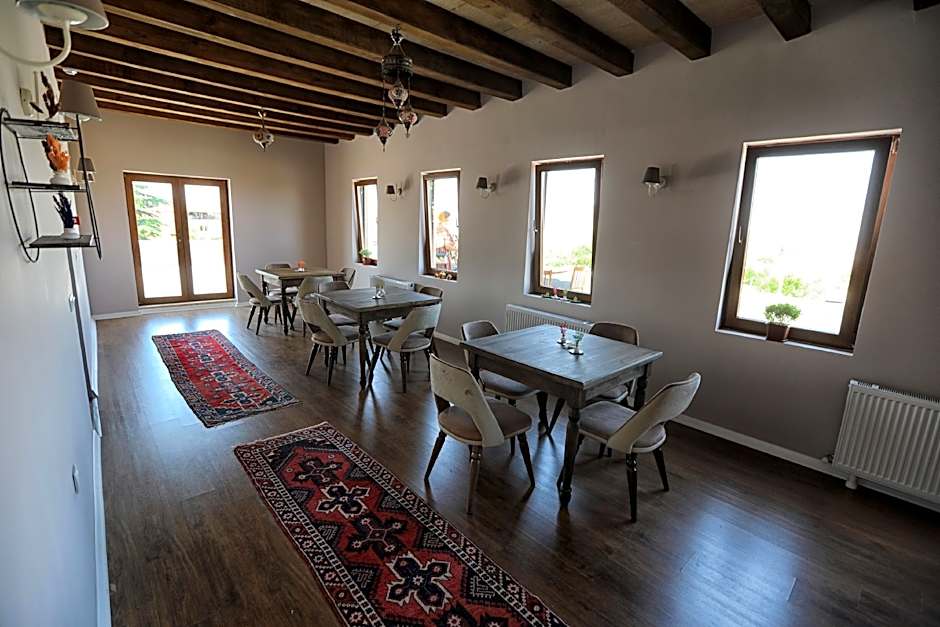 Grand Uçhisar Hotel
